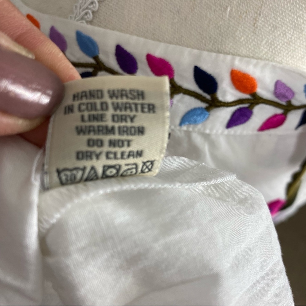 Anthropologie Mahila Floral Embroidered top and Mini Skirt set Sz S - Picture 11 of 11